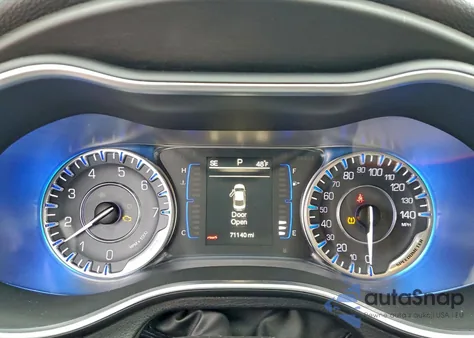 2015 Chrysler 200 Limited z USA, uszkodzony, nr VIN 1C3CCCAB0FN558503